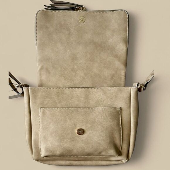 Juniper & Joy Tan Crossbody Bag Studded Strap BRAND-NEW With Tags - Picture 5 of 9